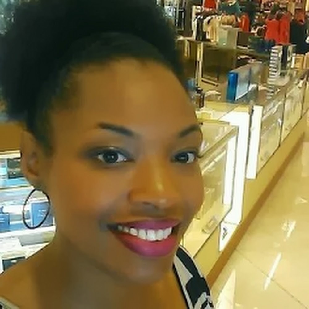 Meet your Posher, Natasha